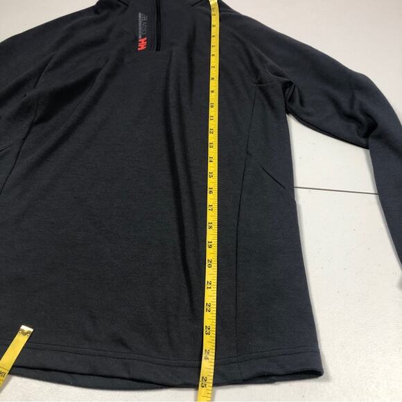 Helly Hanson 1/4 zip gray pull over S/P - Picture 8 of 11